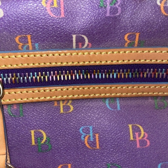 Dooney & Bourke - RARE It Girl Monogram Backpack in Purple! - Picture 6 of 9